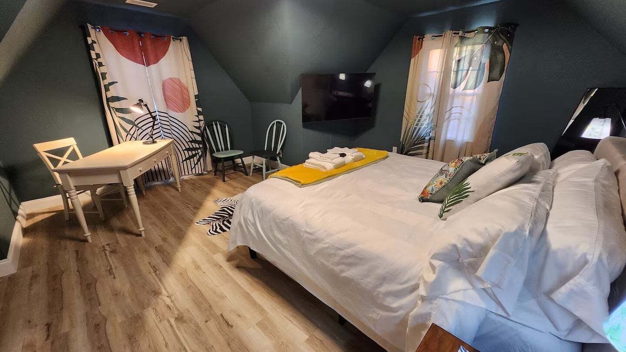 Photo of Bedroom in Peachtree City