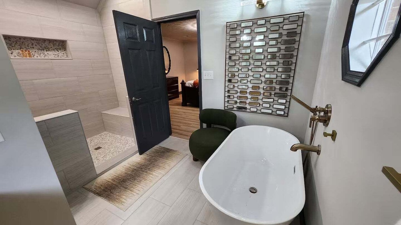 Photo of Bathroom in Peachtree City