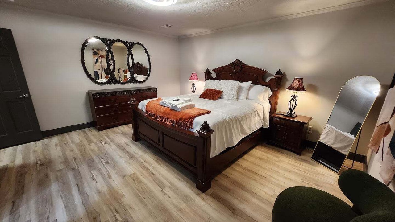 Photo of Bedroom in Peachtree City