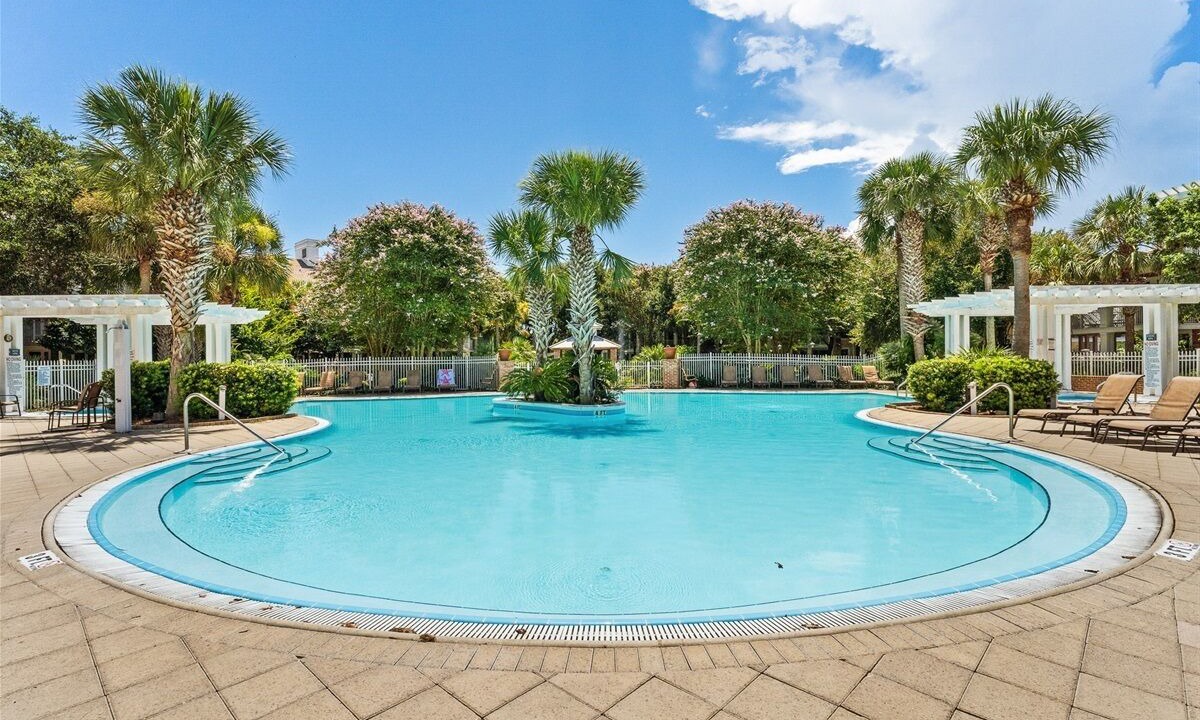 Photo of Outdoor in Baytowne Wharf