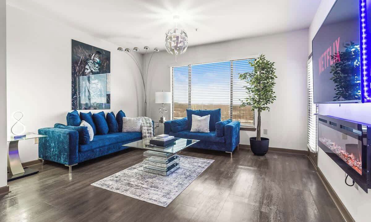 Photo of Livingroom in Westside