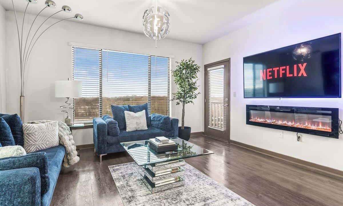 Photo of Livingroom in Westside
