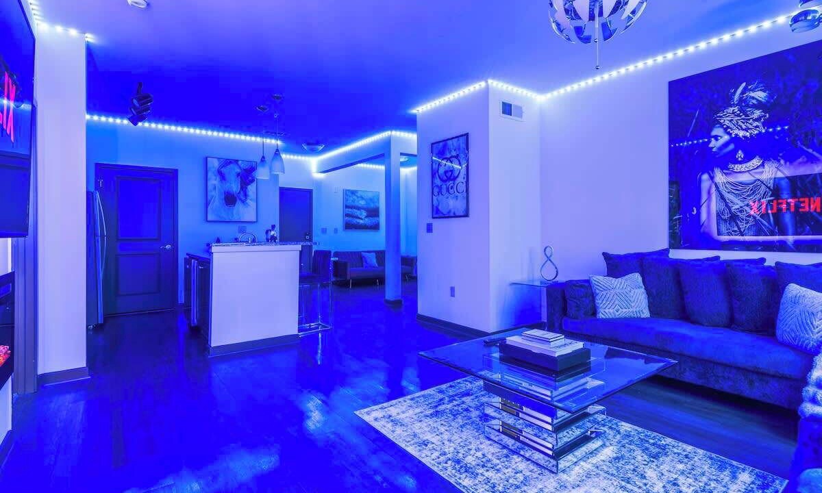 Photo of Livingroom in Westside