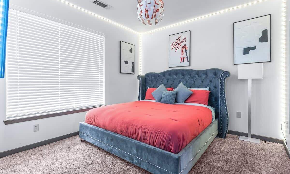 Photo of Bedroom in Westside