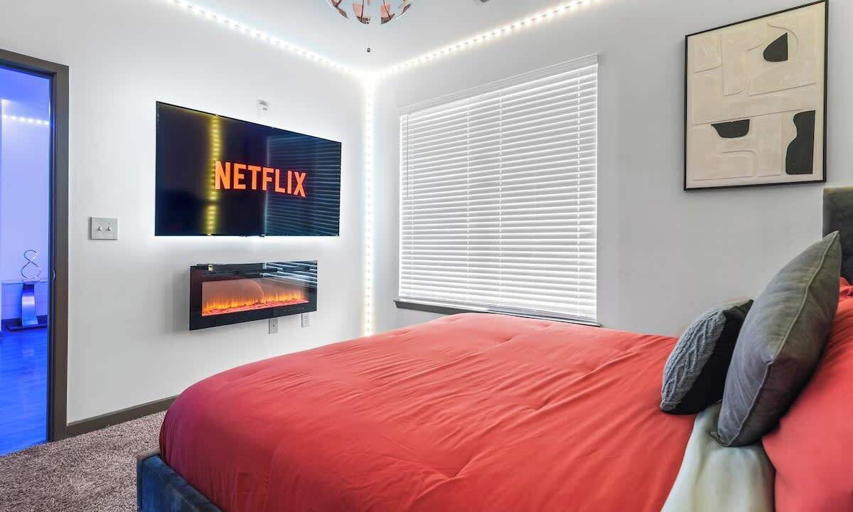 Photo of Bedroom in Westside