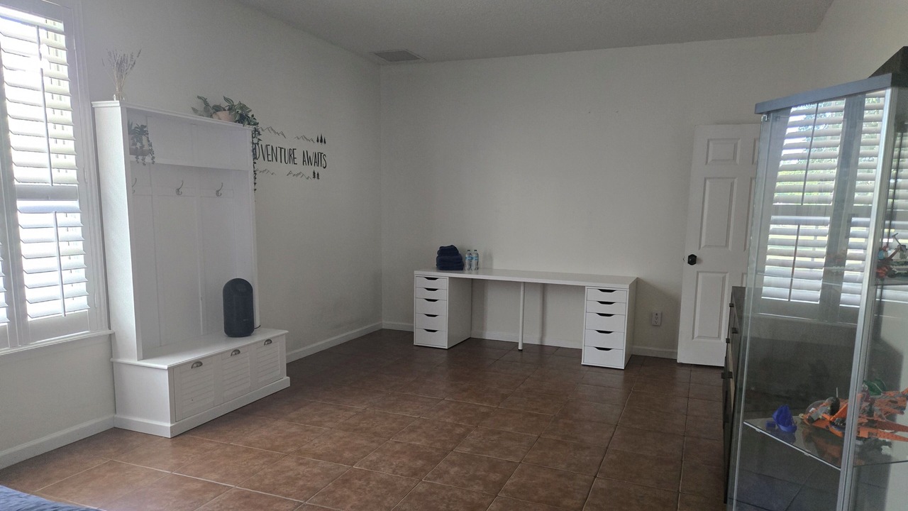 Photo of Bedroom in Doctors Inlet