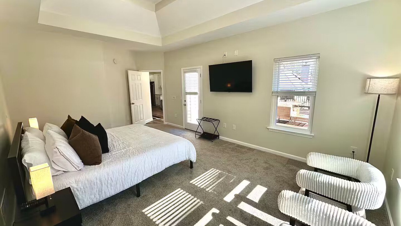 Photo of Bedroom in Lithia Springs