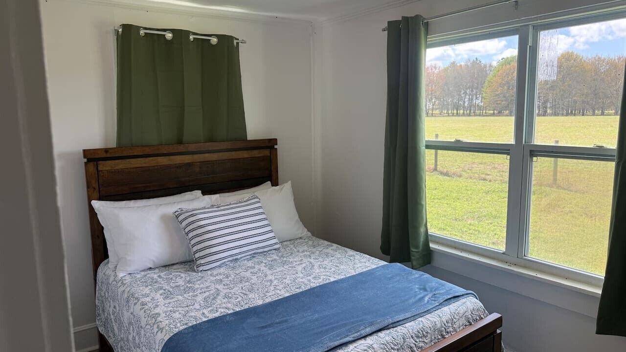 Photo of Bedroom in Arabi