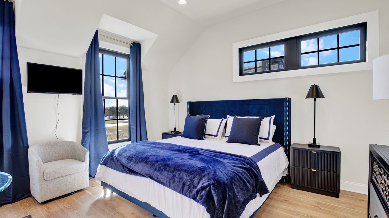 Photo of Bedroom in Hitch Village - Fred Wessels Homes