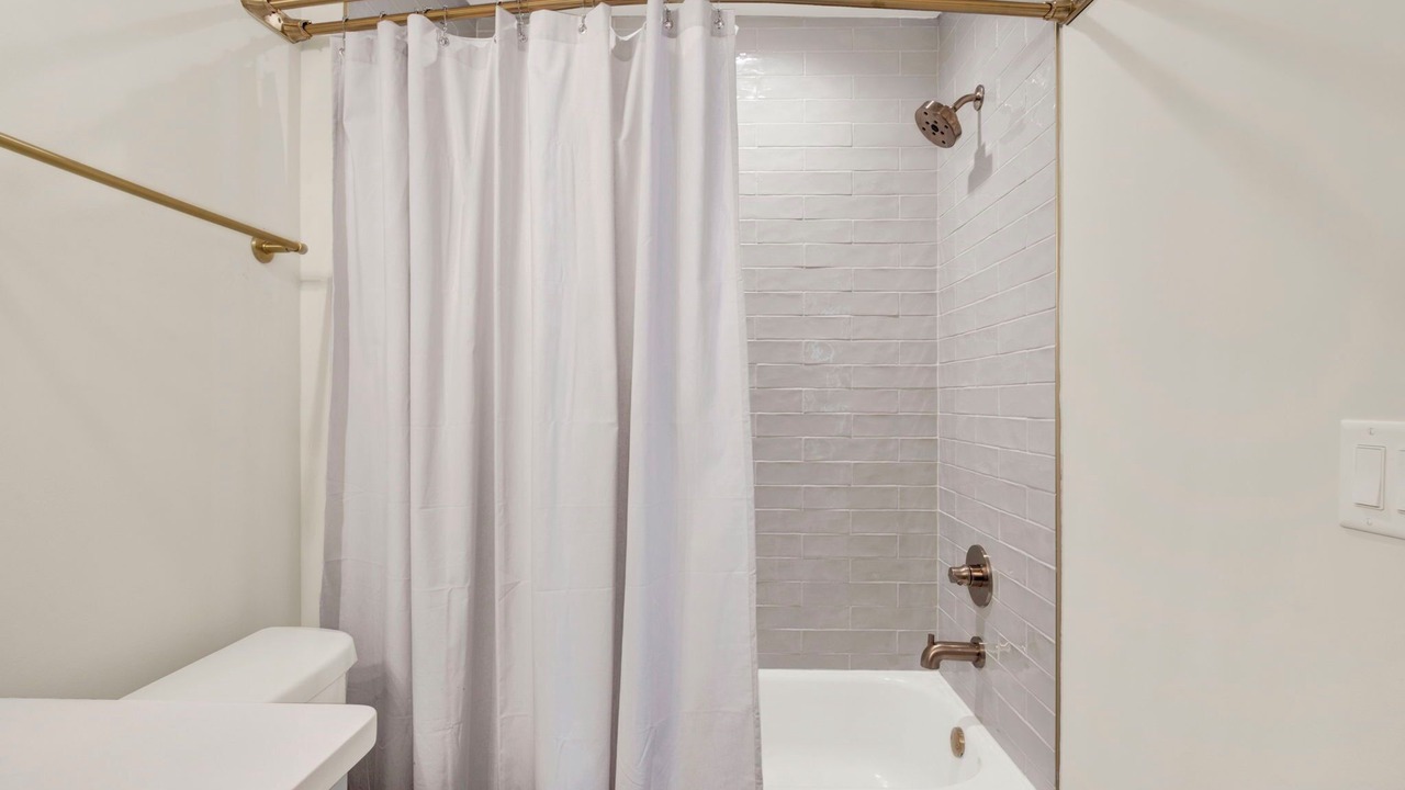 Photo of Bathroom in Hitch Village - Fred Wessels Homes