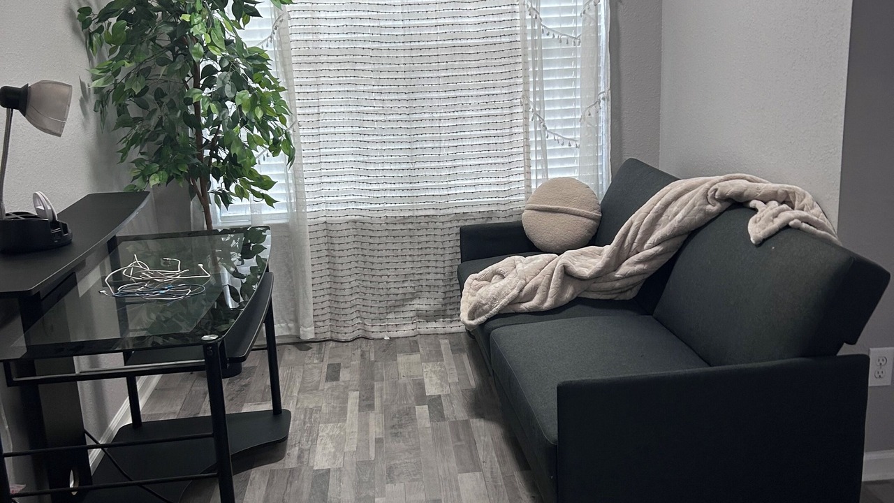 Photo of Livingroom in Perry