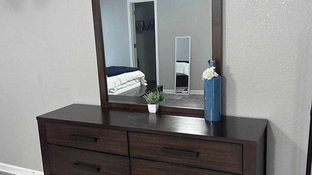 Photo of Bedroom in Perry
