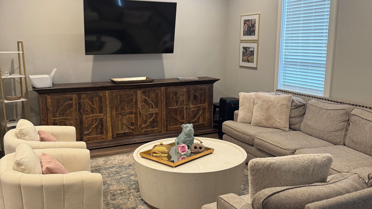 Photo of Livingroom in Starkville