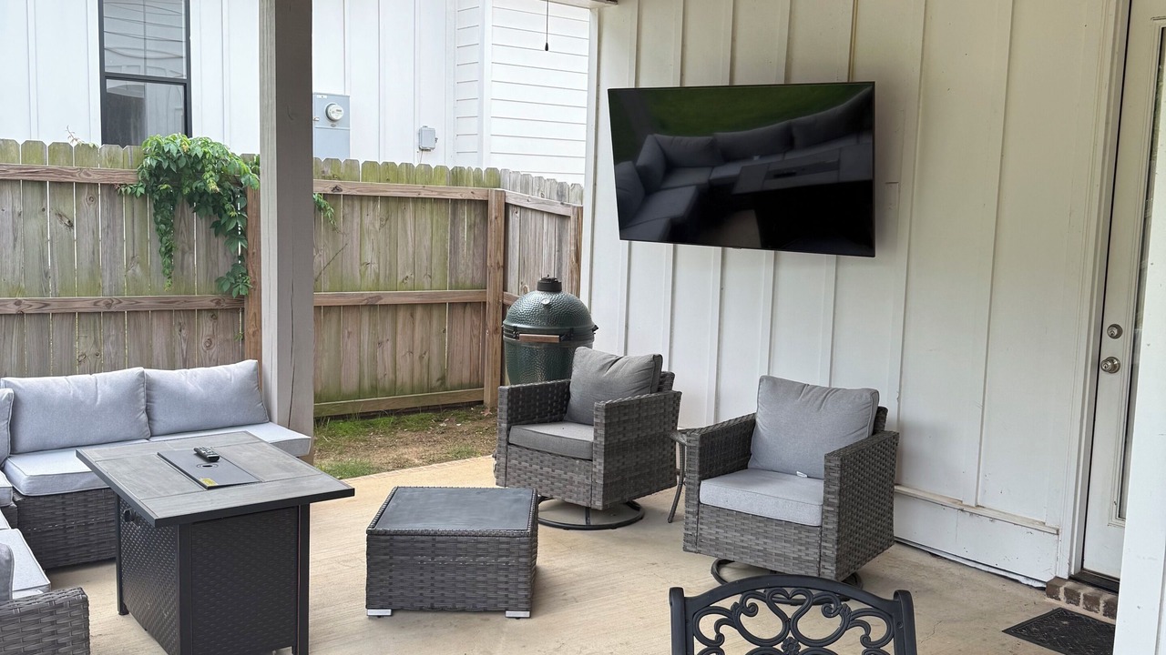 Photo of Outdoor in Starkville