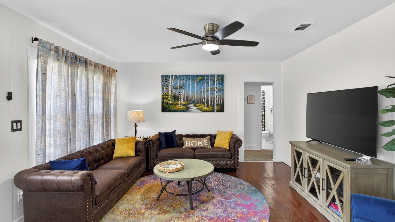Photo of Livingroom in Hattiesburg