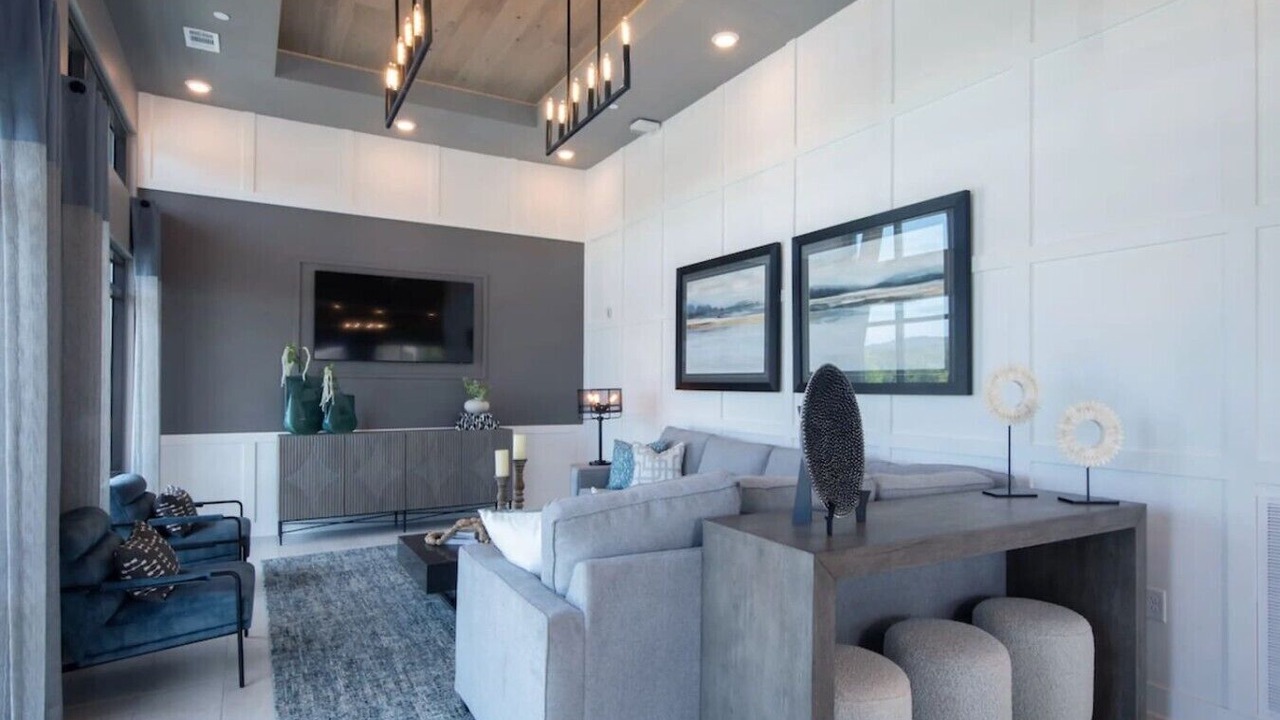 Photo of Livingroom in Pelham