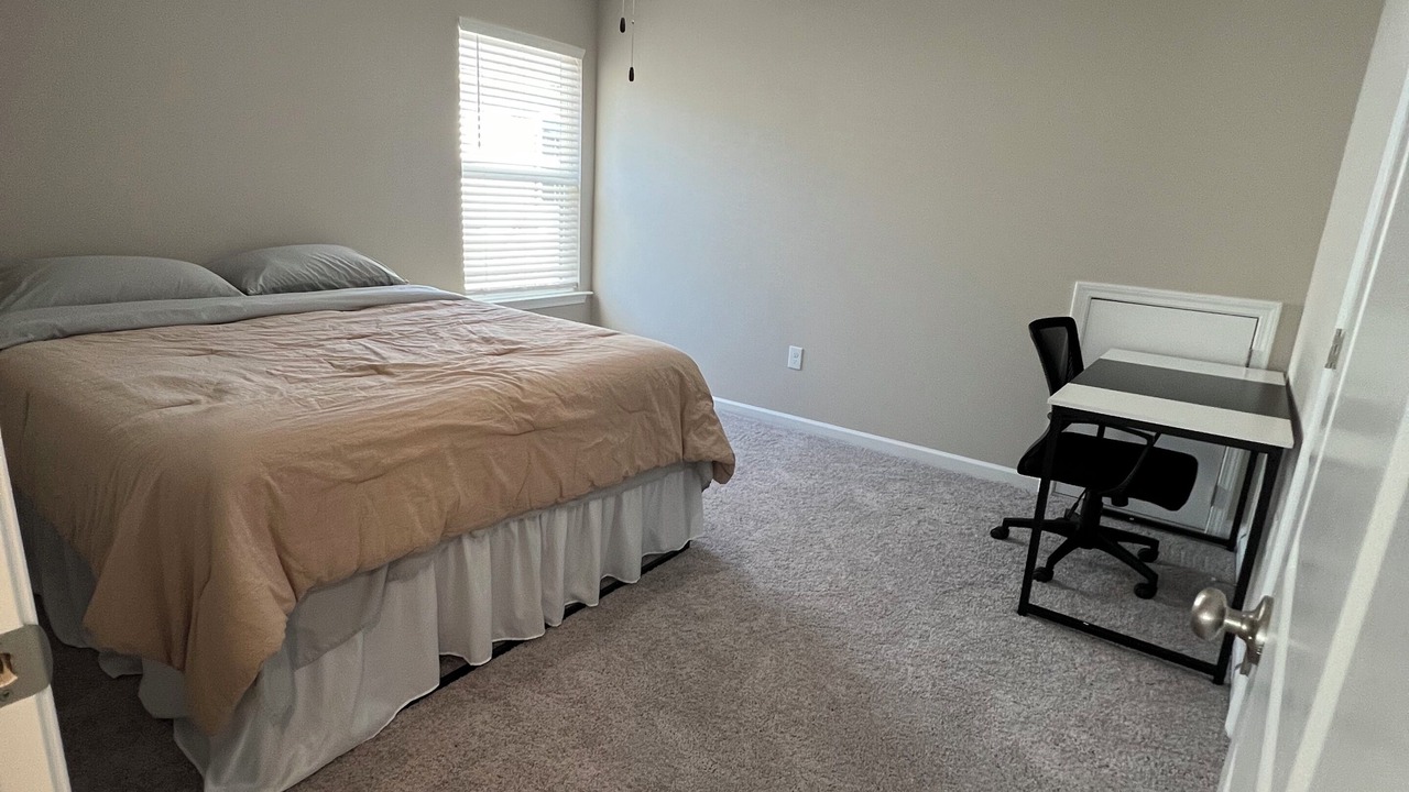 Photo of Bedroom in Auburn