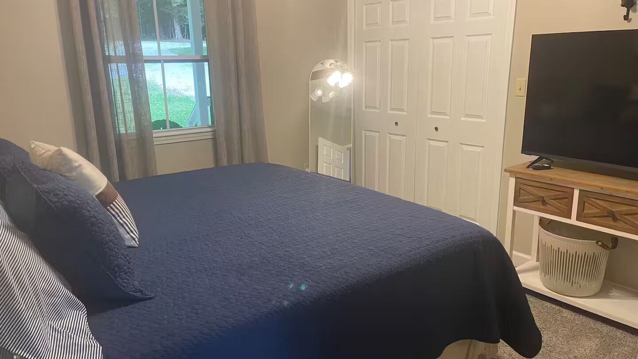 Photo of Bedroom in Hardwick