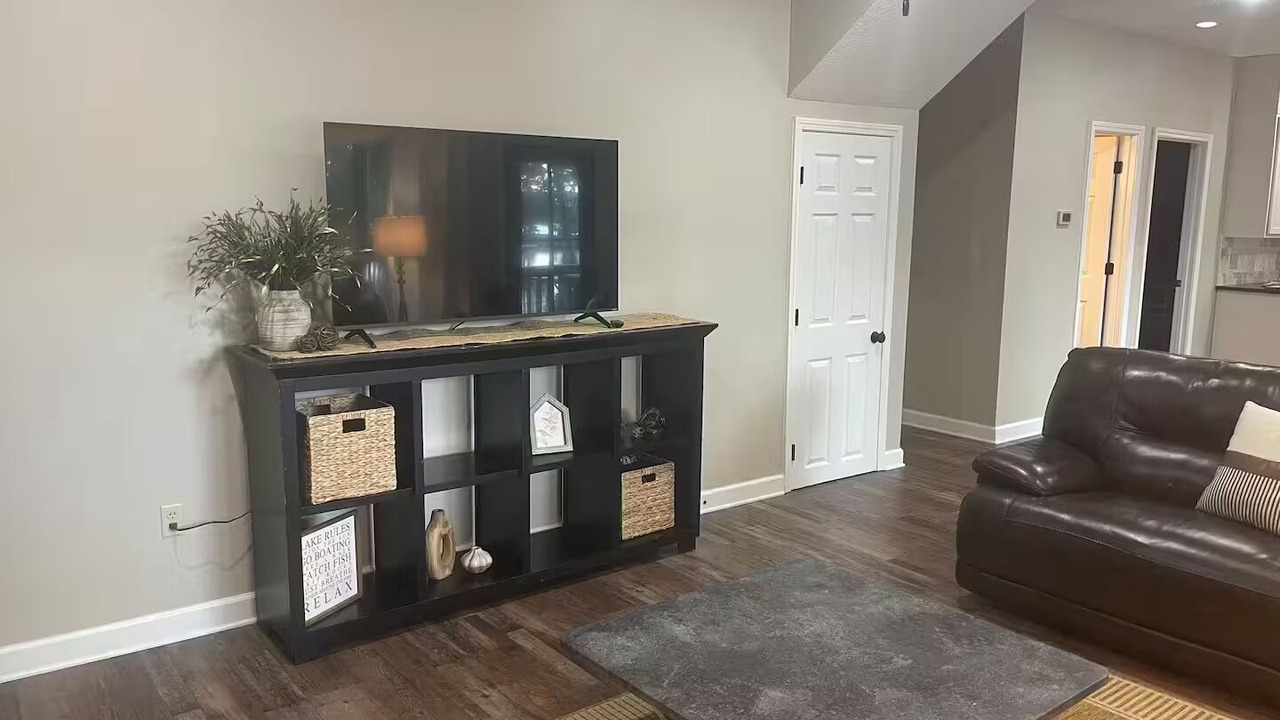 Photo of Livingroom in Hardwick