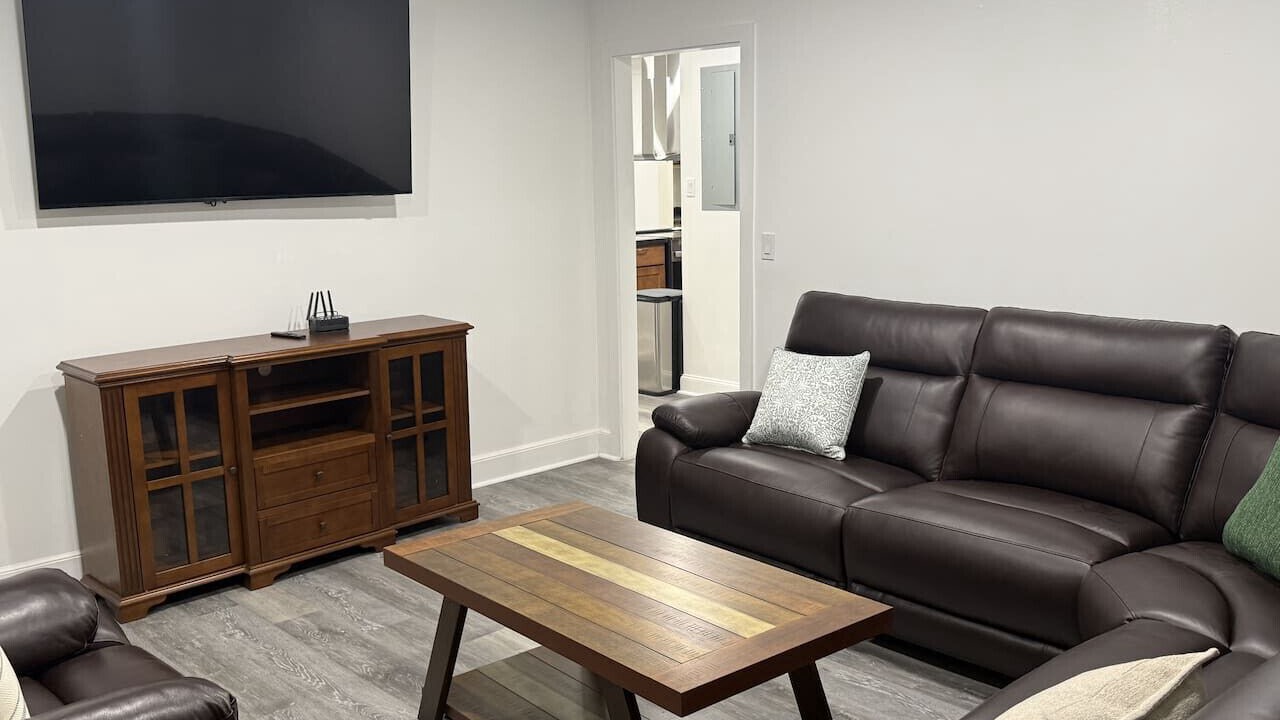 Photo of Livingroom in Crisp County