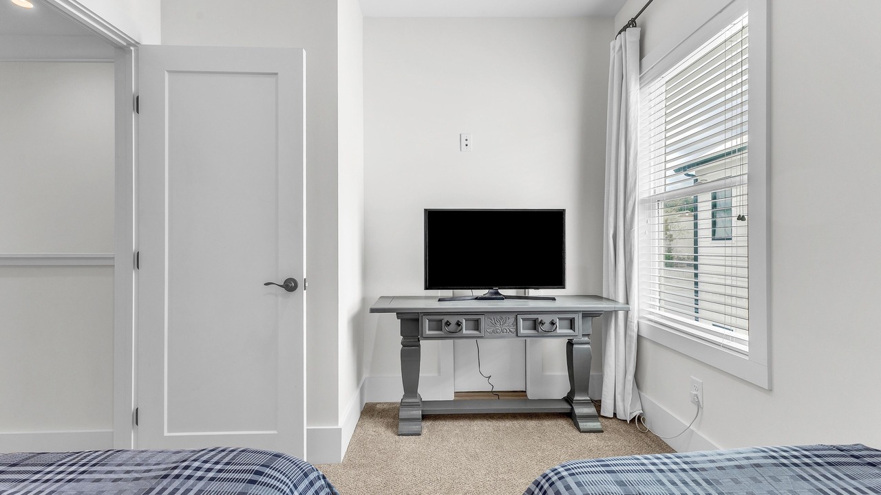 Photo of Bedroom in Alexander City