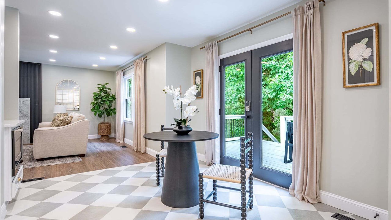 Photo of Livingroom in Cartersville