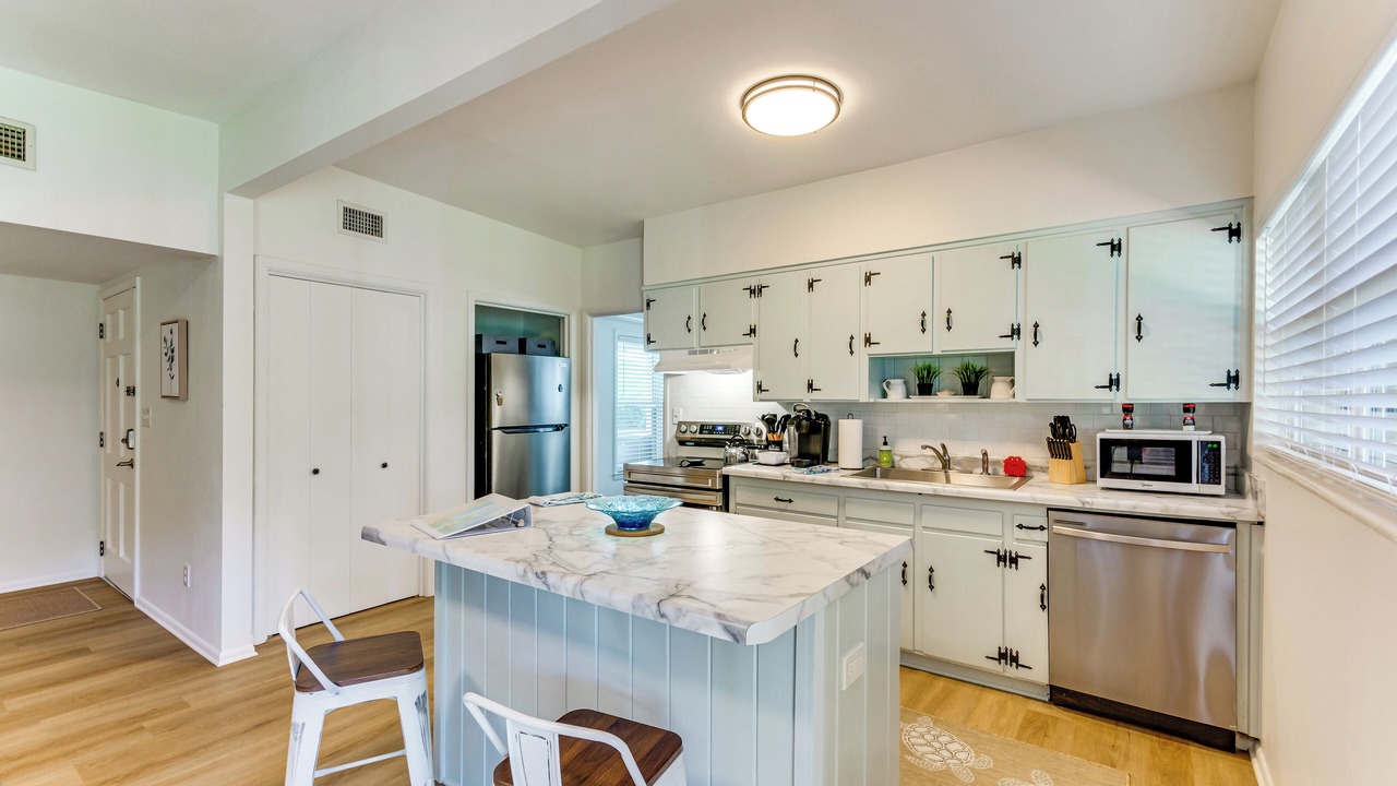 Photo of Kitchen in Ono Island