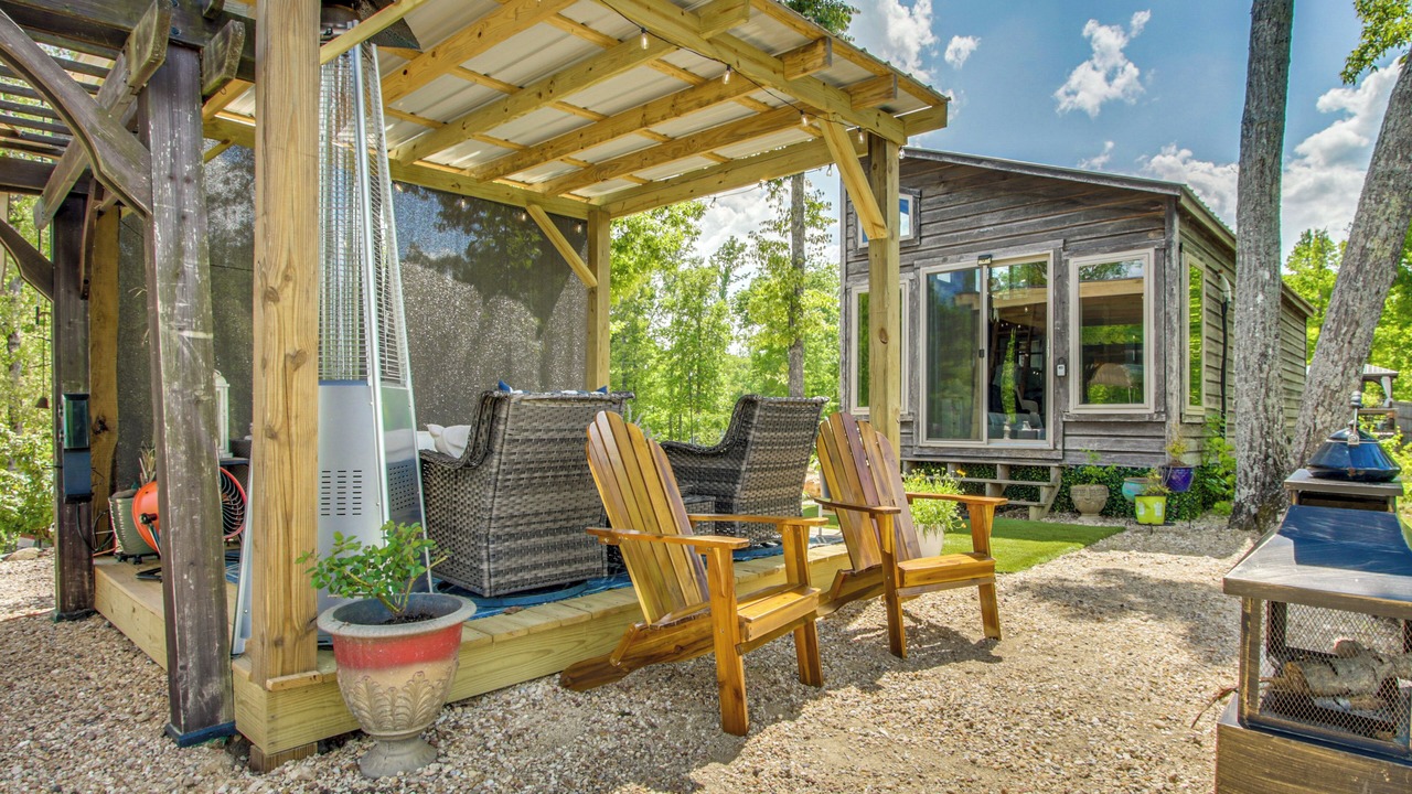 Photo of Patio Balcony in Rogersville