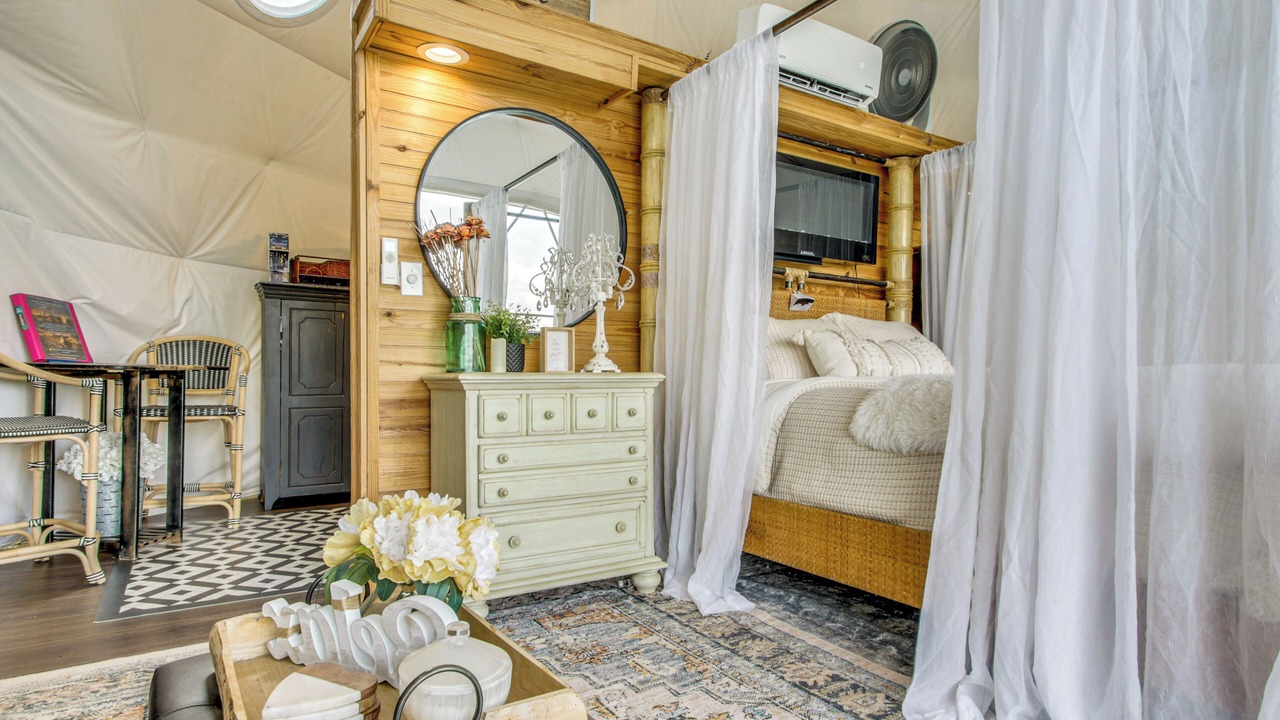 Photo of Bedroom in Rogersville