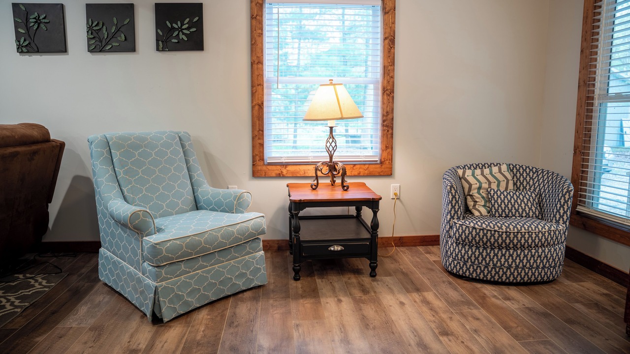 Photo of Livingroom in Irons
