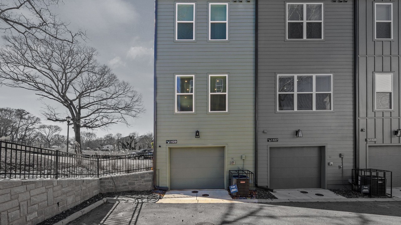 Photo of Outdoor in Chosewood Park