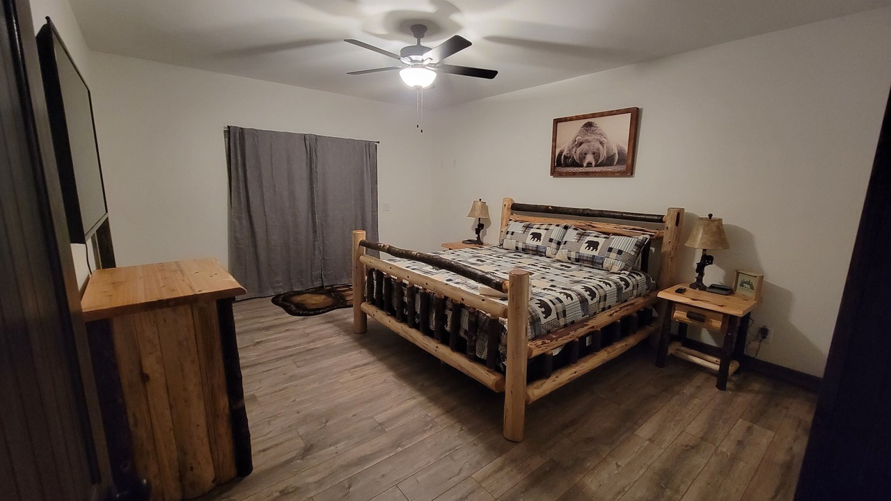 Photo of Bedroom in Ellijay