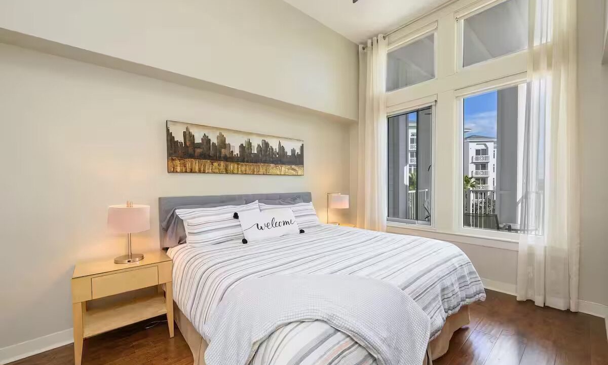 Photo of Bedroom in Baytowne Wharf