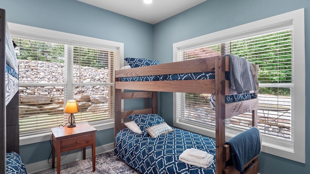 Photo of Bedroom in Double Springs