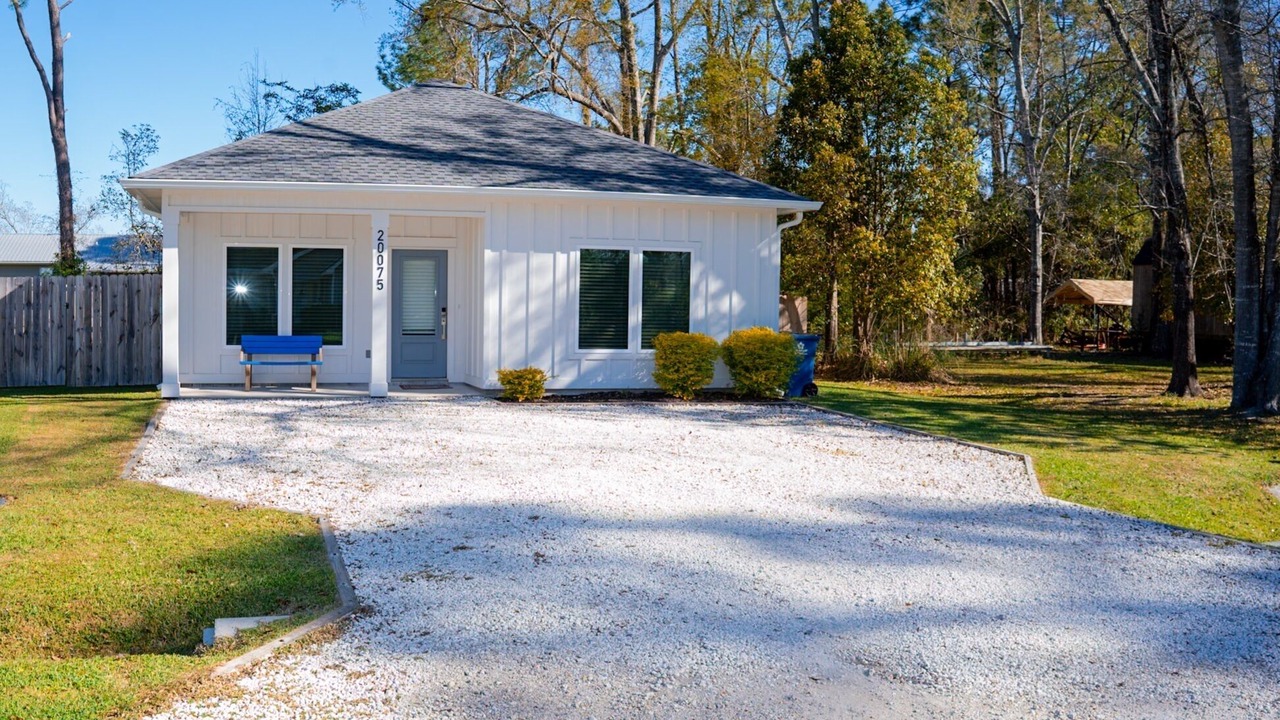 Photo of Outdoor in Oak
