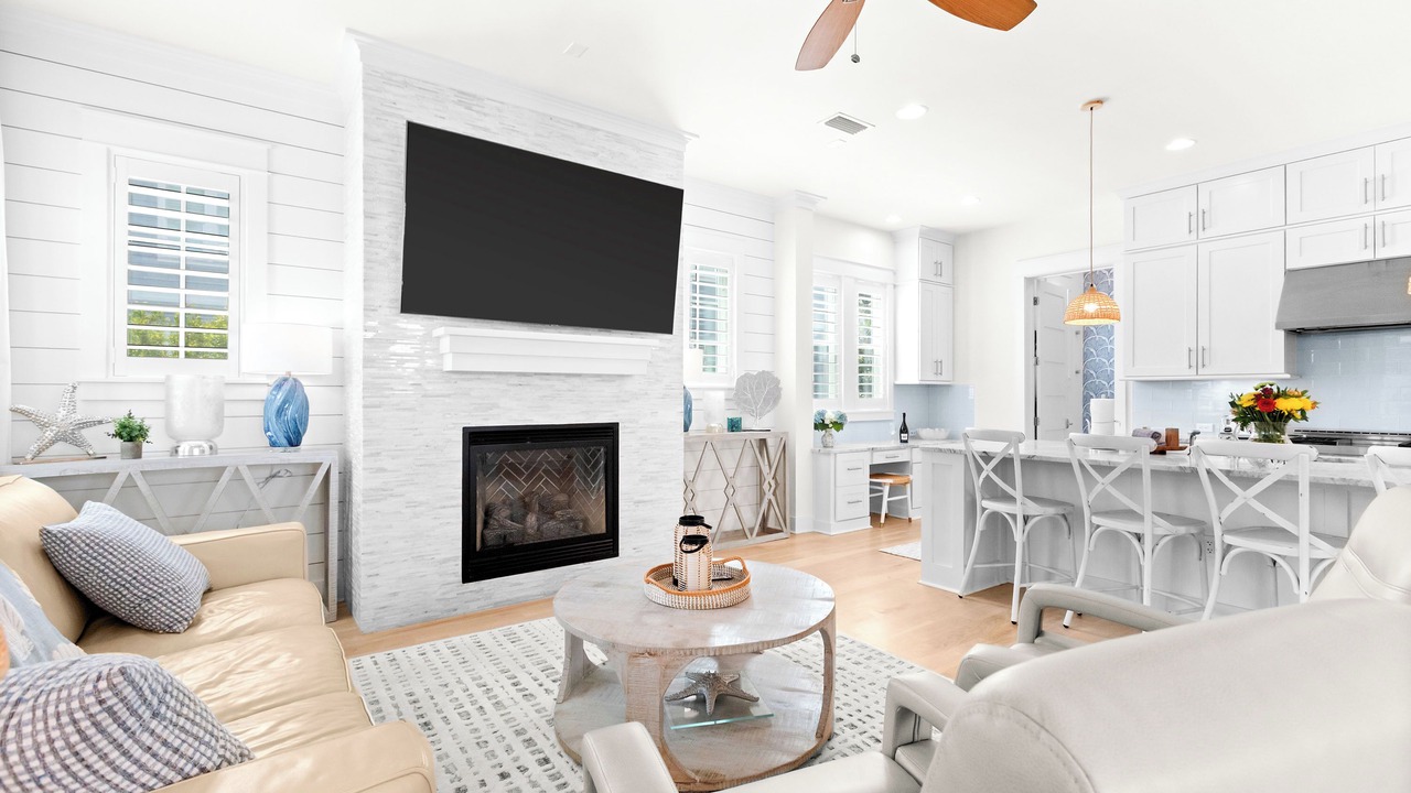 Photo of Livingroom in WaterSound West Beach