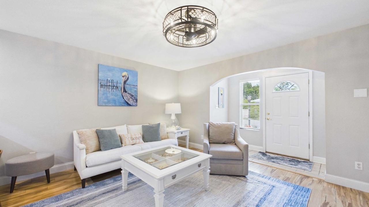 Photo of Bedroom in Ocean Springs