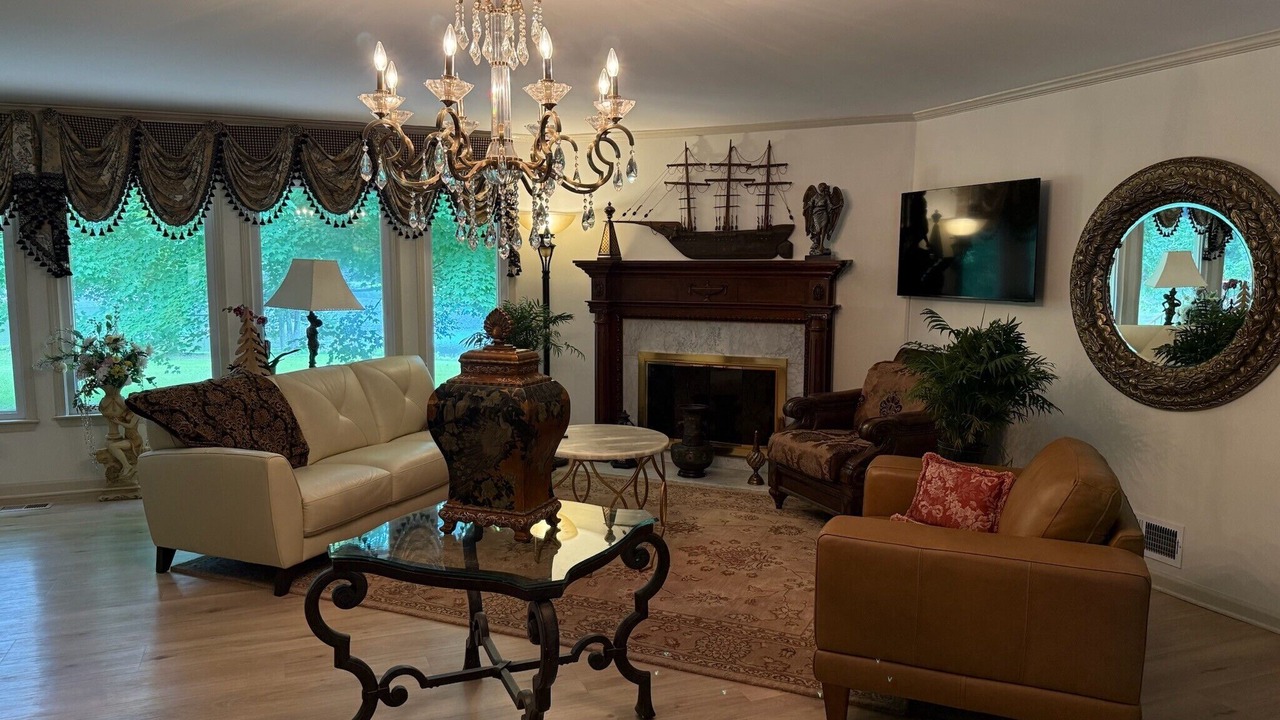 Photo of Livingroom in Hampton