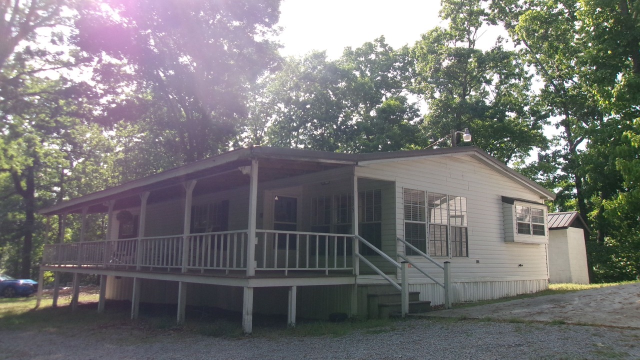 Photo of Outdoor in Groveoak