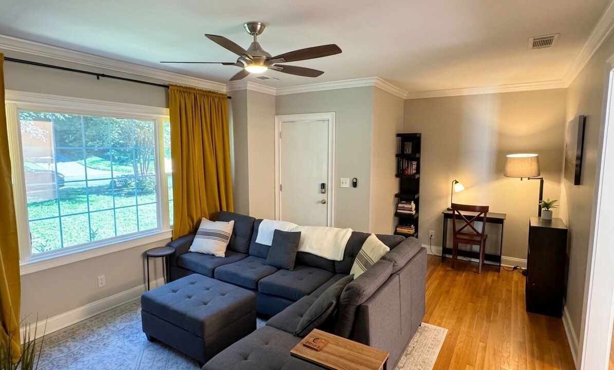 Photo of Livingroom in Lindridge-Martin Manor
