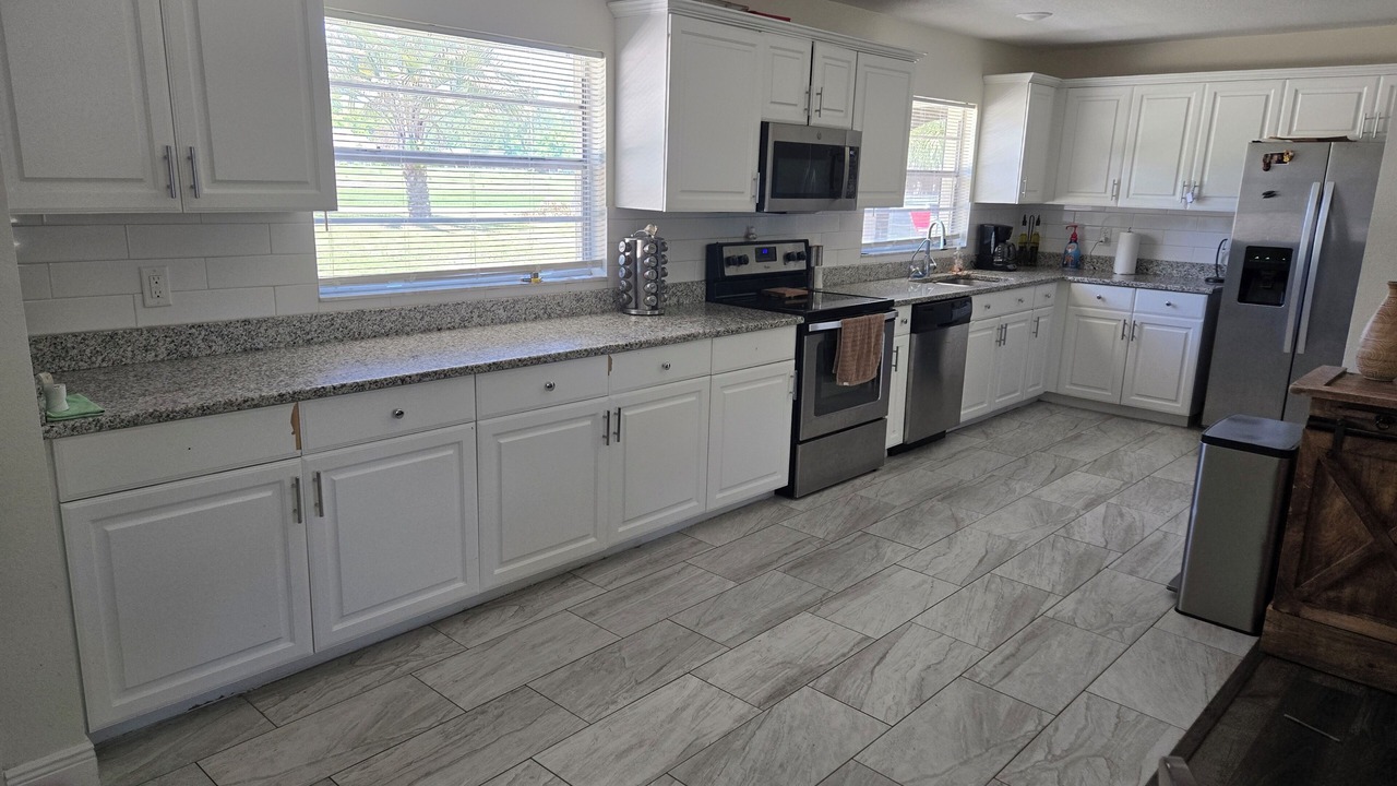 Photo of Kitchen in Mount Plymouth