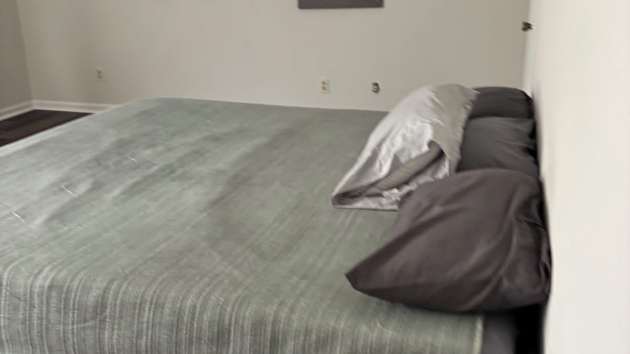 Photo of Bedroom in Northport