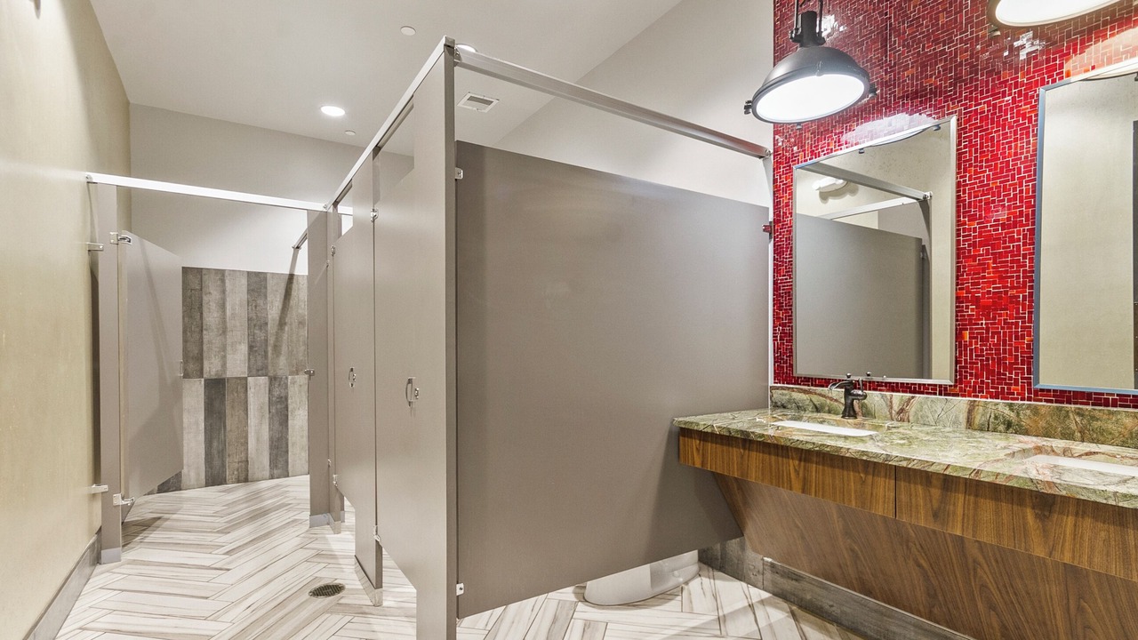 Photo of Bathroom in Tuscaloosa