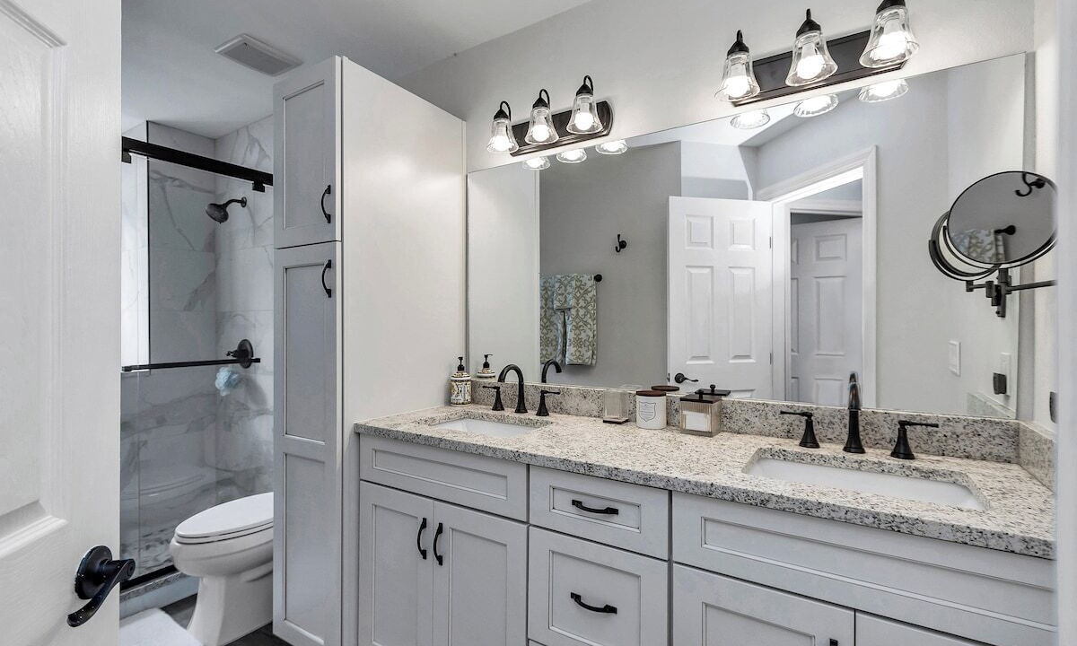 Photo of Bathroom in Fellowship
