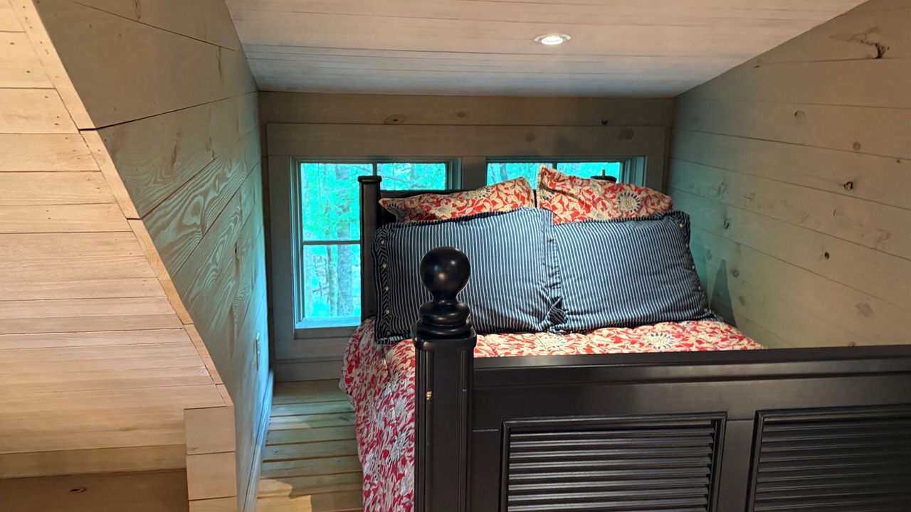 Photo of Bedroom in Auburn