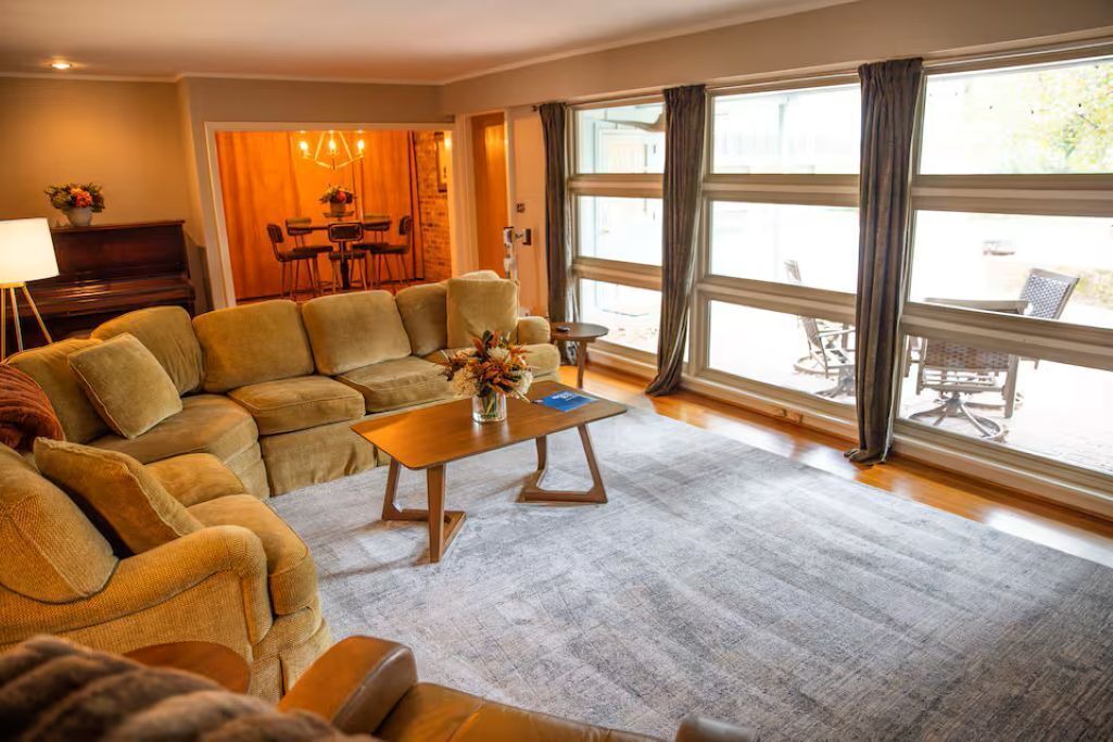 Photo of Livingroom in Montgomery