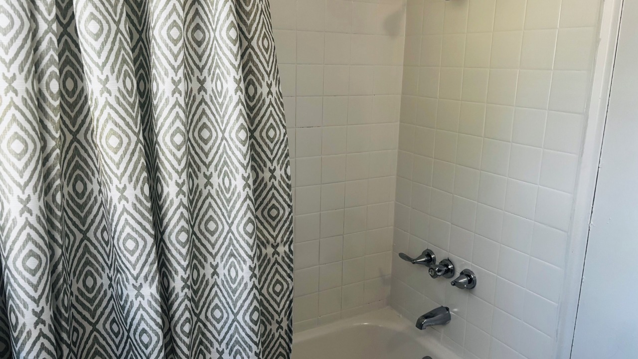 Photo of Bathroom in Candler Park