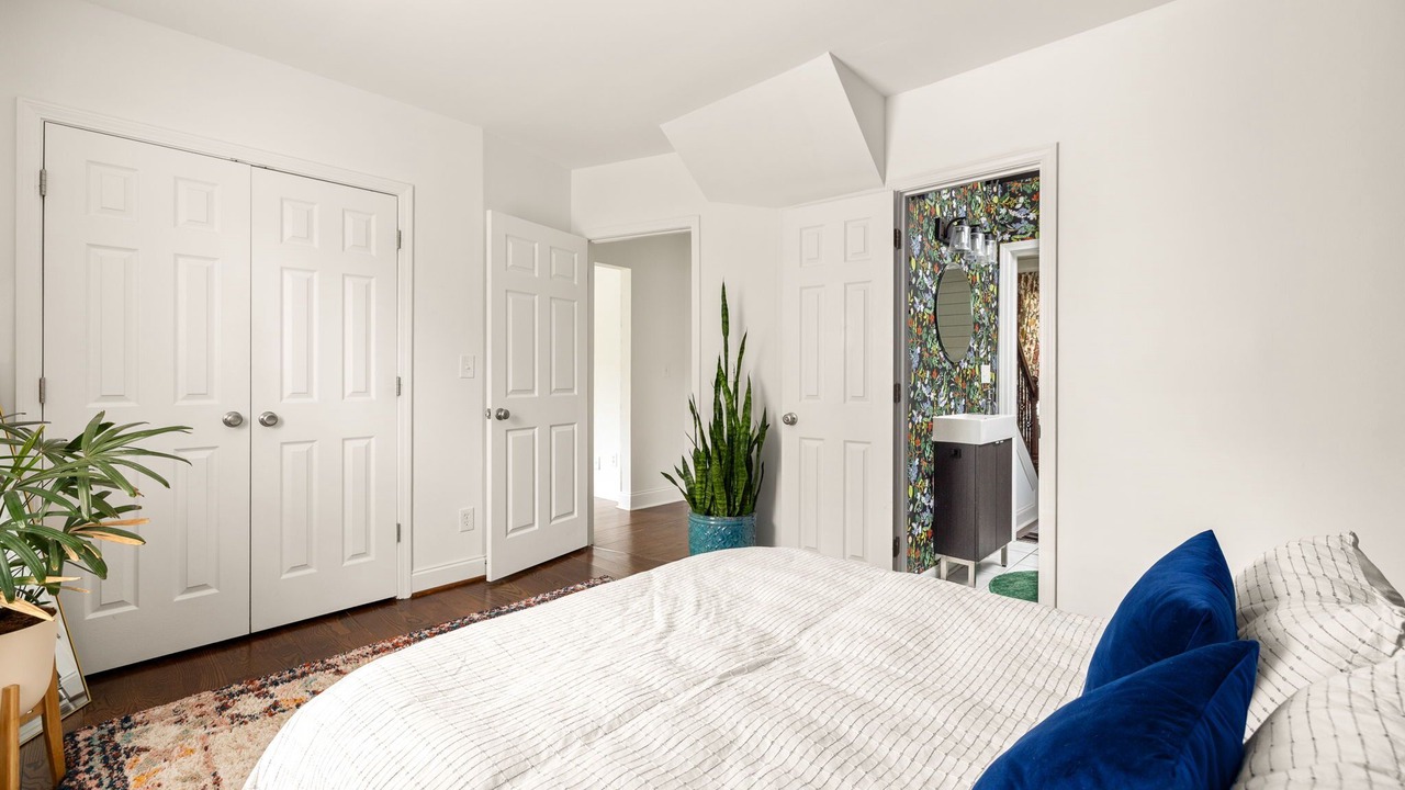 Photo of Bedroom in East Side