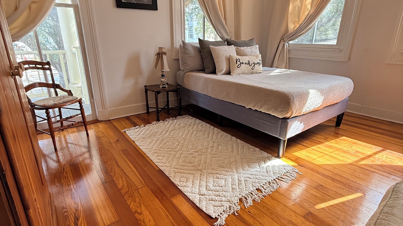 Photo of Bedroom in Chalmette