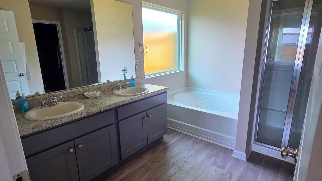 Photo of Bathroom in Foley